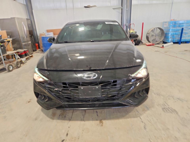 Hyundai Elantra 1.6L 4 Front-wheel Drive - автомобили, коли, обяви за нови и употребявани 4