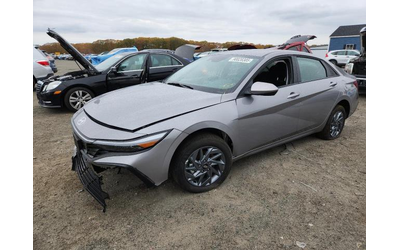 hyundai-elantra-1-6l-4-front-wheel-drive - 0