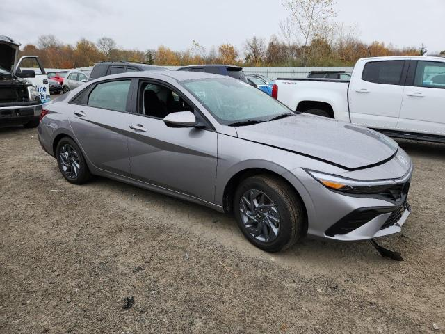 Hyundai Elantra 1.6L 4 Front-wheel Drive - автомобили, коли, обяви за нови и употребявани 3