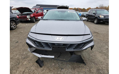 hyundai-elantra-1-6l-4-front-wheel-drive - 4