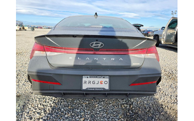 hyundai-elantra-1-6l-4-front-wheel-drive - 5