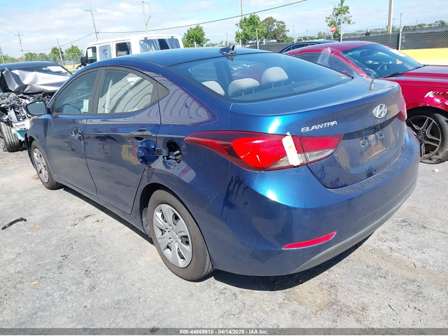 Hyundai Elantra 1.8L I-4 DOHC, VVT, 145HP Front Wheel Drive - автомобили, коли, обяви за нови и употребявани 2