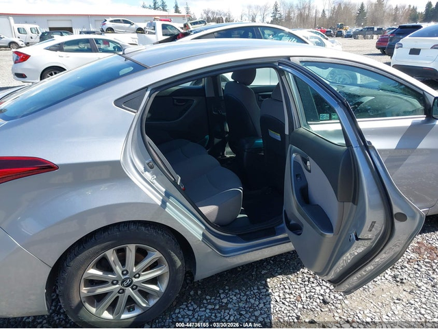 Hyundai Elantra 1.8L I-4 DOHC, VVT, 145HP Front Wheel Drive - автомобили, коли, обяви за нови и употребявани 7
