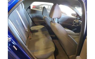 Hyundai Elantra 2.0L 4 FRONT WHEEL DRIVE - автомобили, коли, обяви за нови и употребявани 10