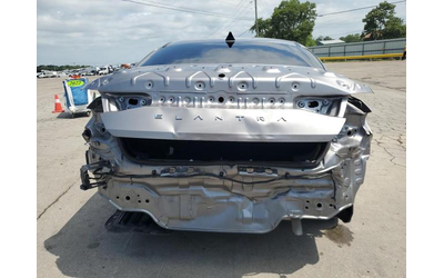 Hyundai Elantra 2.0L 4 FRONT WHEEL DRIVE - автомобили, коли, обяви за нови и употребявани 6