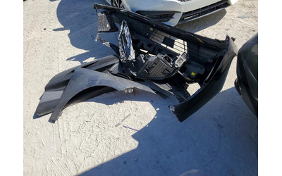 Hyundai Elantra 2.0L 4 FRONT WHEEL DRIVE - автомобили, коли, обяви за нови и употребявани 12