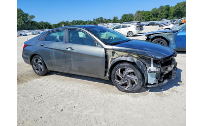 hyundai-elantra-2-0l-4-front-wheel-drive - 3