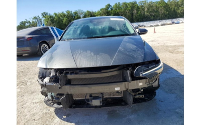 hyundai-elantra-2-0l-4-front-wheel-drive - 4