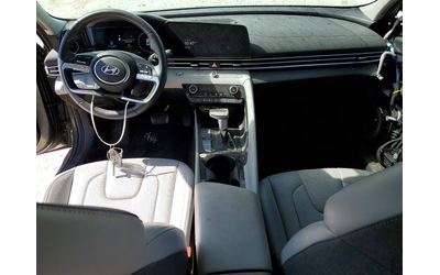 Hyundai Elantra 2.0L 4 FRONT WHEEL DRIVE - автомобили, коли, обяви за нови и употребявани 7