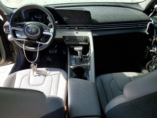 Hyundai Elantra 2.0L 4 FRONT WHEEL DRIVE - автомобили, коли, обяви за нови и употребявани 7