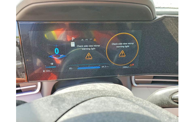 Hyundai Elantra 2.0L 4 FRONT WHEEL DRIVE - автомобили, коли, обяви за нови и употребявани 8