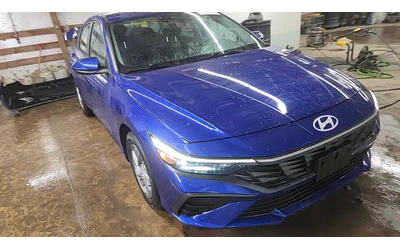 hyundai-elantra-2-0l-4-front-wheel-drive - 0