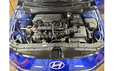 Hyundai Elantra 2.0L 4 Front Wheel Drive - автомобили, коли, обяви за нови и употребявани 11