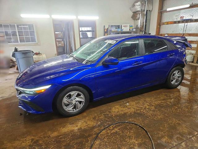 Hyundai Elantra 2.0L 4 Front Wheel Drive - автомобили, коли, обяви за нови и употребявани 1