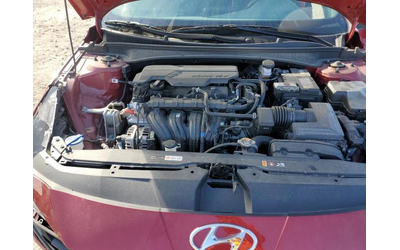 Hyundai Elantra 2.0L 4 Front-wheel Drive - автомобили, коли, обяви за нови и употребявани 11