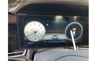 Hyundai Elantra 2.0L 4 Front-wheel Drive - автомобили, коли, обяви за нови и употребявани 9