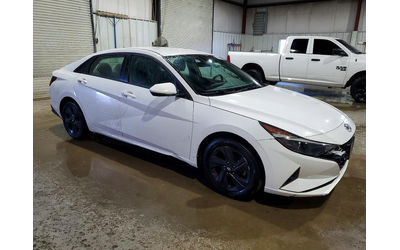 hyundai-elantra-2-0l-4-front-wheel-drive - 3