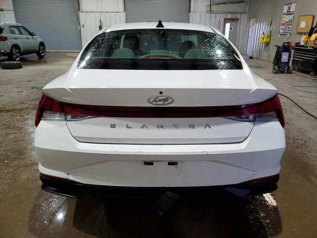 Hyundai Elantra 2.0L 4 FRONT WHEEL DRIVE - автомобили, коли, обяви за нови и употребявани 5