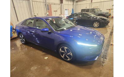 hyundai-elantra-2-0l-4-front-wheel-drive - 4