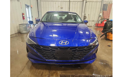 hyundai-elantra-2-0l-4-front-wheel-drive - 5