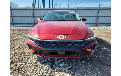 hyundai-elantra-2-0l-4-front-wheel-drive - 4