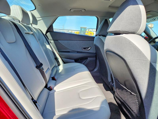 Hyundai Elantra 2.0L 4 FRONT WHEEL DRIVE - автомобили, коли, обяви за нови и употребявани 9