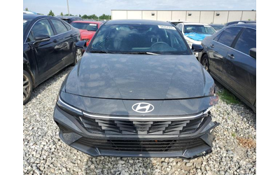 hyundai-elantra-2-0l-4-front-wheel-drive - 5