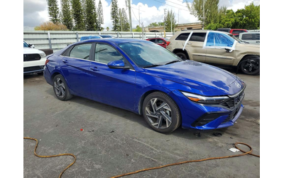 hyundai-elantra-2-0l-4-front-wheel-drive - 3