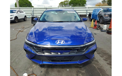 hyundai-elantra-2-0l-4-front-wheel-drive - 4