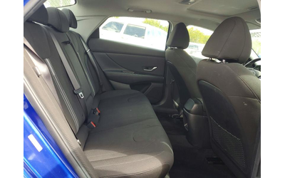 Hyundai Elantra 2.0L 4 FRONT WHEEL DRIVE - автомобили, коли, обяви за нови и употребявани 9