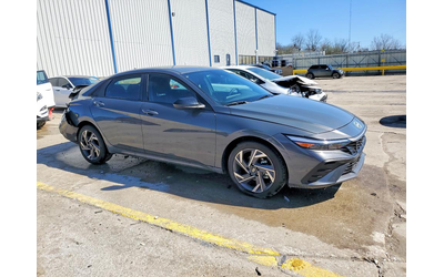 hyundai-elantra-2-0l-4-front-wheel-drive - 4