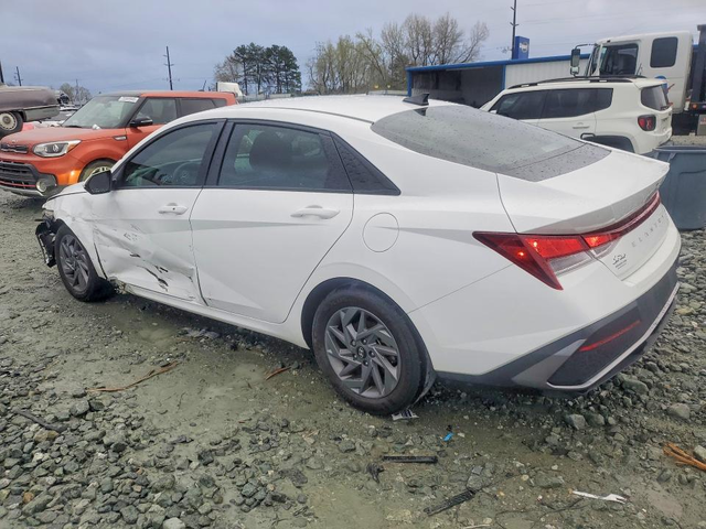 Hyundai Elantra 2.0L 4 FRONT WHEEL DRIVE - автомобили, коли, обяви за нови и употребявани 1
