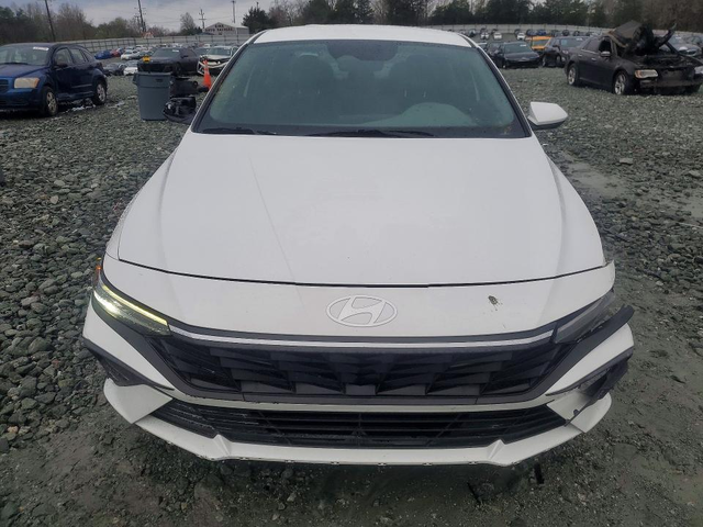 Hyundai Elantra 2.0L 4 FRONT WHEEL DRIVE - автомобили, коли, обяви за нови и употребявани 4