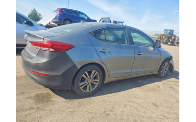hyundai-elantra-2-0l-4-front-wheel-drive - 2