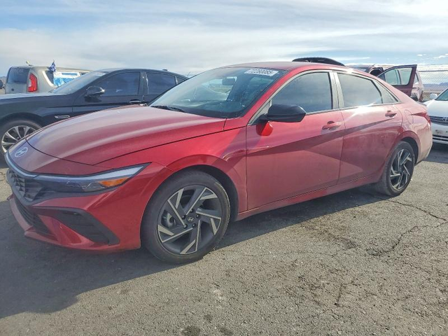 Hyundai Elantra 2.0L 4 Front-wheel Drive - автомобили, коли, обяви за нови и употребявани 1