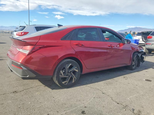 Hyundai Elantra 2.0L 4 Front-wheel Drive - автомобили, коли, обяви за нови и употребявани 3