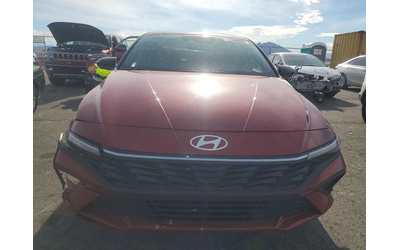 hyundai-elantra-2-0l-4-front-wheel-drive - 5