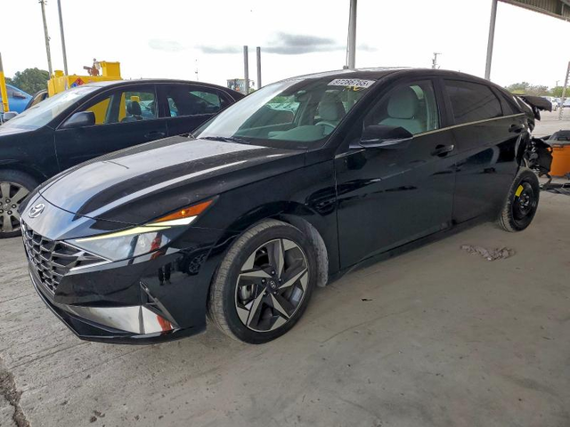 Hyundai Elantra 2.0L 4 Front-wheel Drive - автомобили, коли, обяви за нови и употребявани 0