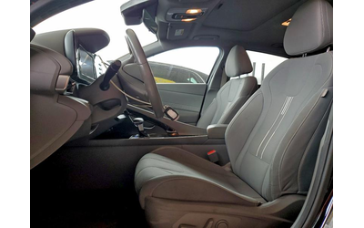 Hyundai Elantra 2.0L 4 Front-wheel Drive - автомобили, коли, обяви за нови и употребявани 6