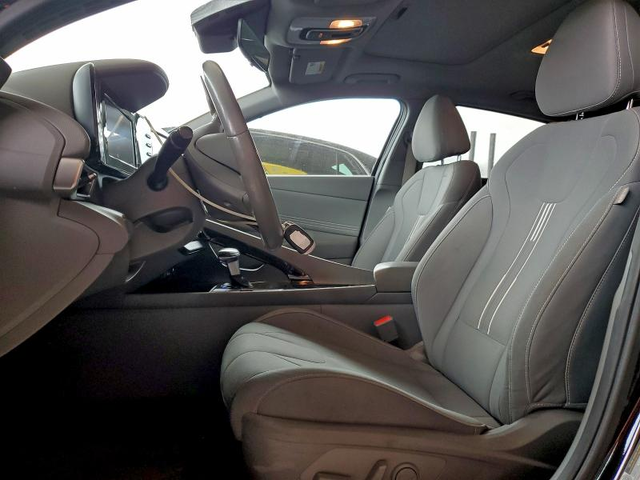 Hyundai Elantra 2.0L 4 Front-wheel Drive - автомобили, коли, обяви за нови и употребявани 6