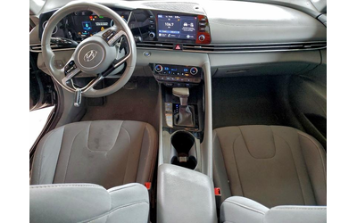 Hyundai Elantra 2.0L 4 Front-wheel Drive - автомобили, коли, обяви за нови и употребявани 7