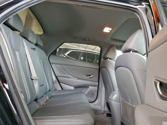 Hyundai Elantra 2.0L 4 Front-wheel Drive - автомобили, коли, обяви за нови и употребявани 9