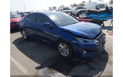 hyundai-elantra-2-0l-i-4-dohc-vvt-147hp-front-wheel-drive - 0