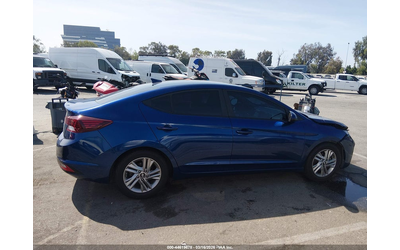 Hyundai Elantra 2.0L I-4 DOHC, VVT, 147HP Front Wheel Drive - автомобили, коли, обяви за нови и употребявани 12