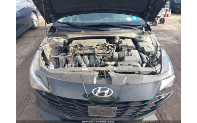 Hyundai Elantra 2.0L I-4 DOHC, VVT, 147HP Front Wheel Drive - автомобили, коли, обяви за нови и употребявани 9