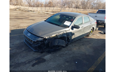 hyundai-elantra-2-0l-i-4-dohc-vvt-147hp-front-wheel-drive - 1