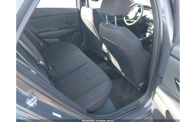 Hyundai Elantra 2.0L I-4 DOHC, VVT, 147HP Front Wheel Drive - автомобили, коли, обяви за нови и употребявани 7