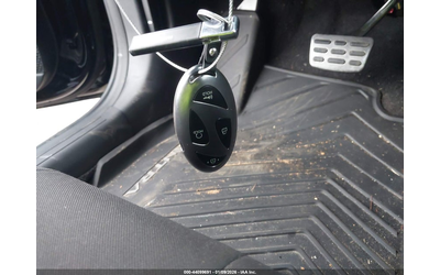 Hyundai Elantra 2.0L I-4 DOHC, VVT, 147HP Front Wheel Drive - автомобили, коли, обяви за нови и употребявани 10