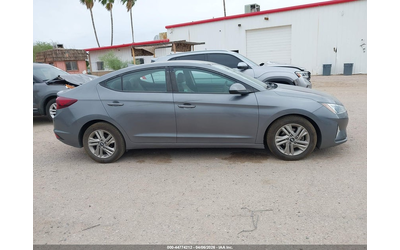 Hyundai Elantra 2.0L I-4 DOHC, VVT, 147HP Front Wheel Drive - автомобили, коли, обяви за нови и употребявани 12