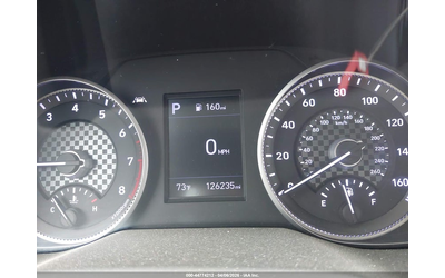 Hyundai Elantra 2.0L I-4 DOHC, VVT, 147HP Front Wheel Drive - автомобили, коли, обяви за нови и употребявани 14